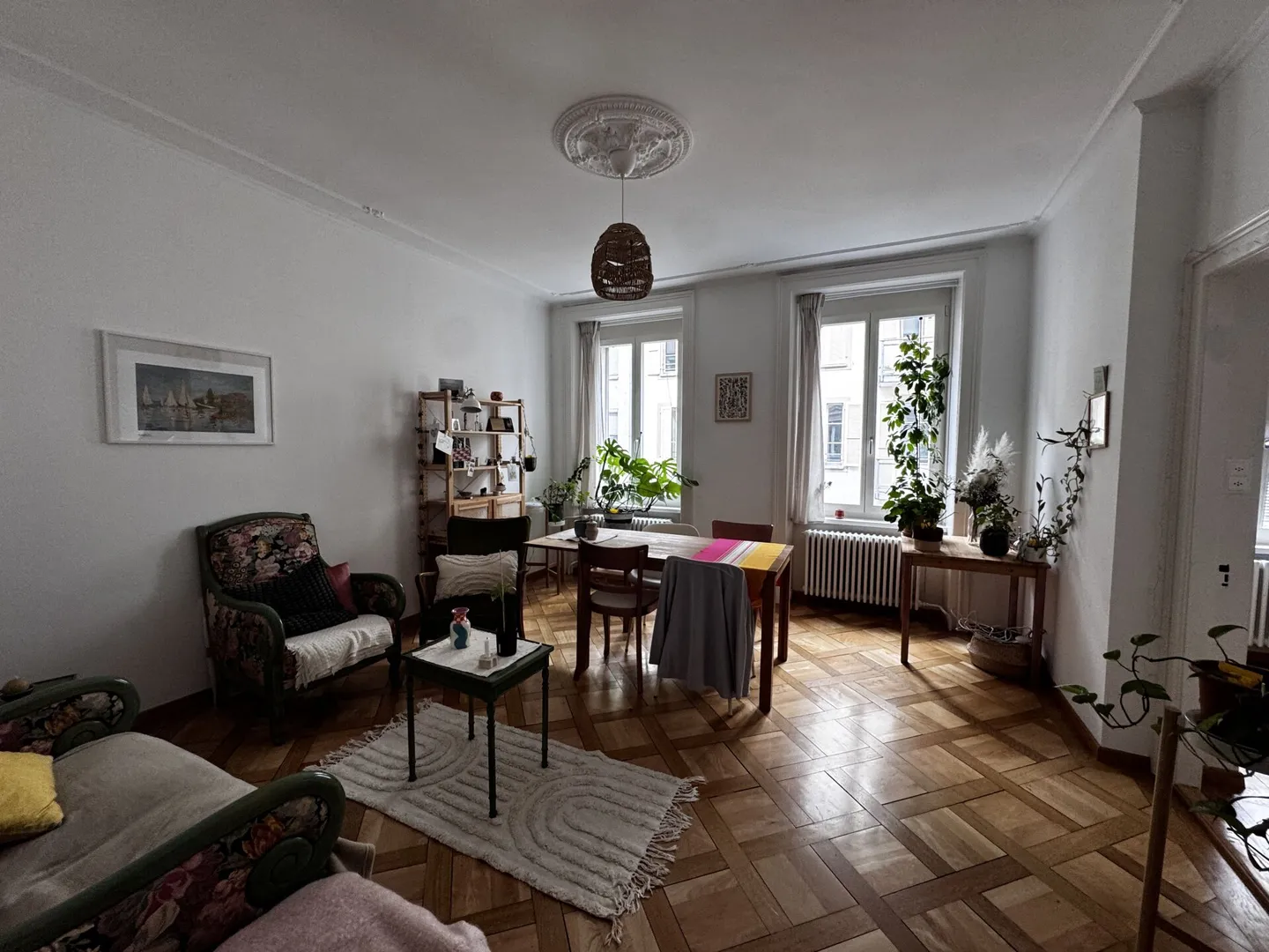 Incantevole appartamento in un edificio storico con 2 terrazze a Biel - Foto 5 di 9