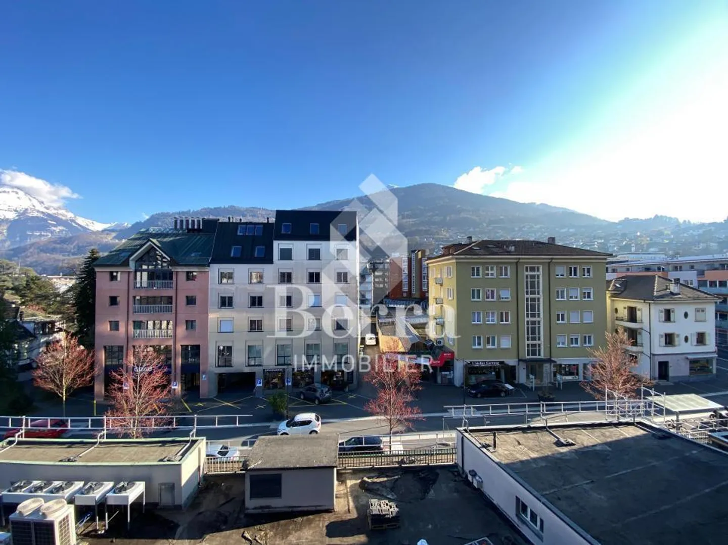 Dernier étage au centre de Monthey - Photo 4 sur 13