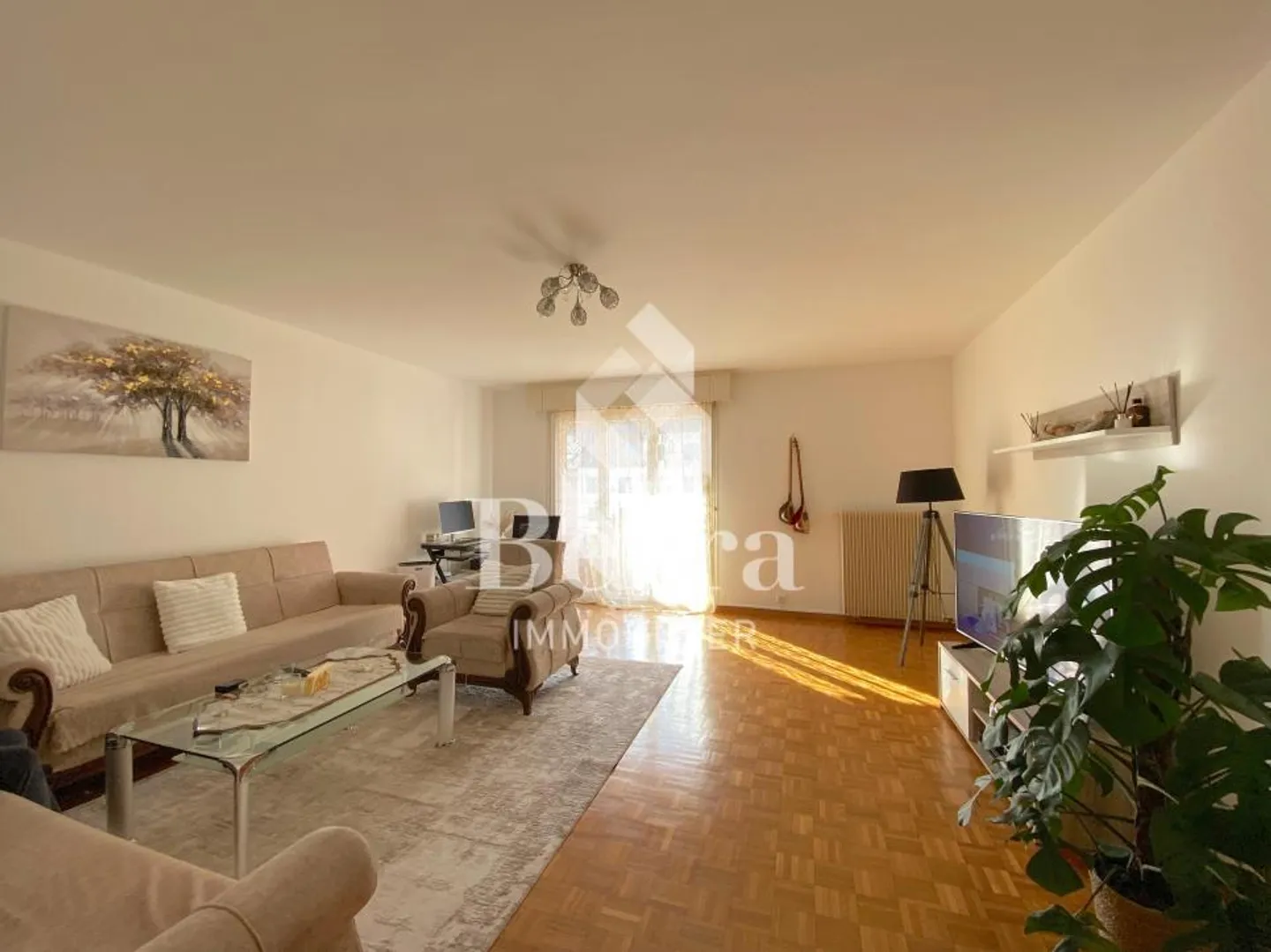 Dernier étage au centre de Monthey - Photo 5 sur 13