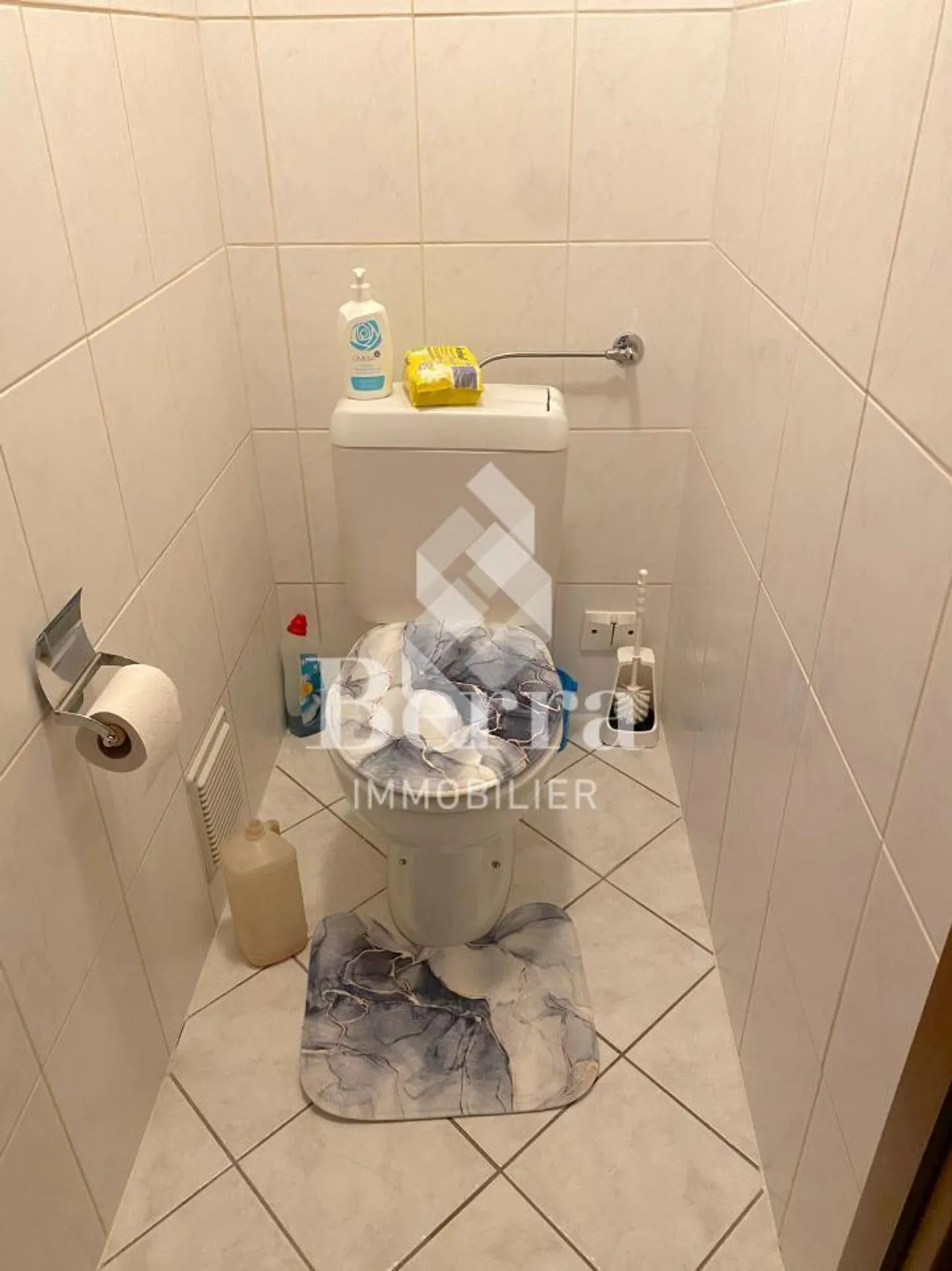 Dernier étage au centre de Monthey - Photo 6 sur 13