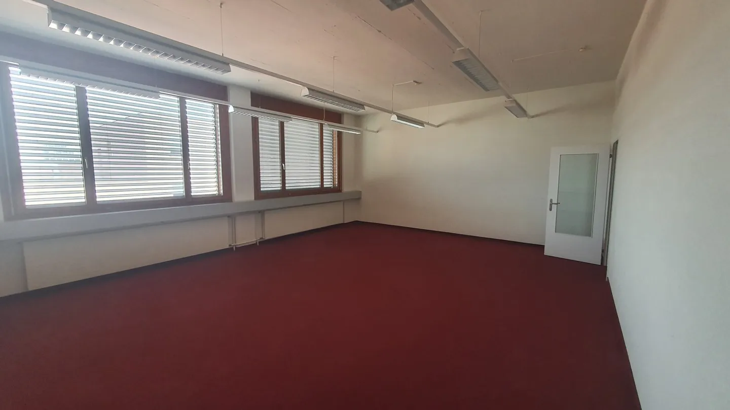 Spazi per uffici attraenti – Migliore posizione vicino all'aeroporto - Foto 5 di 14