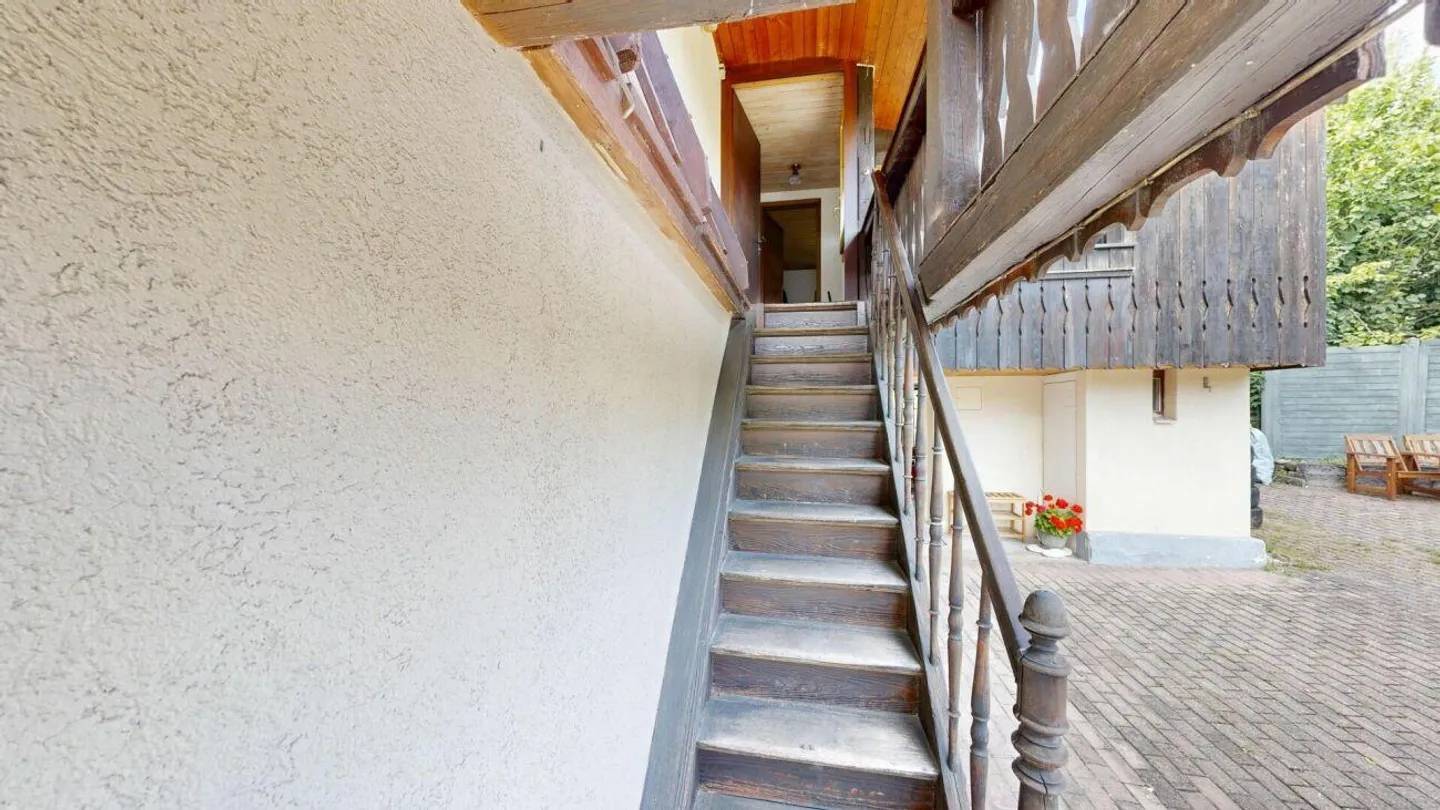 FARMHOUSE SECTION WITH 2 LIVING UNITS - Photo 8 of 17