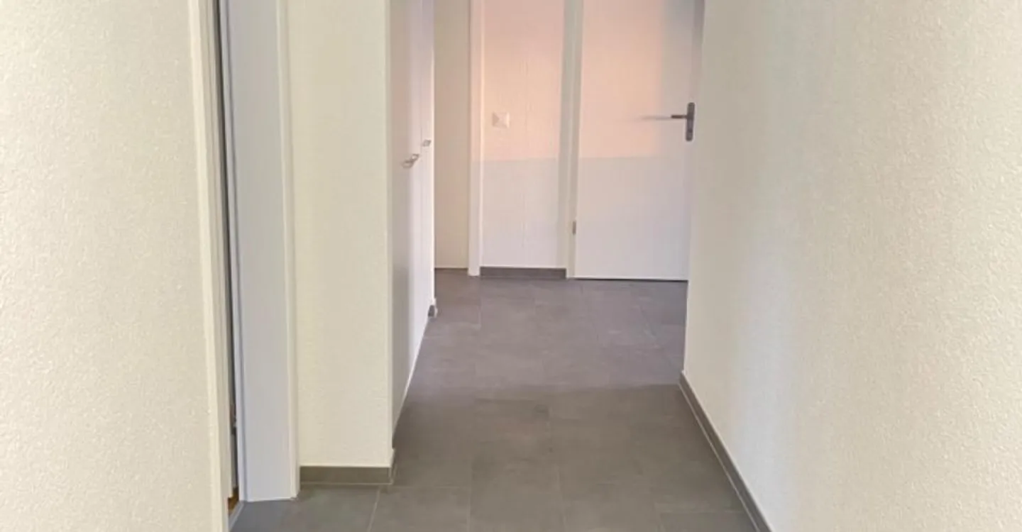 Charming attic apartment! - Photo 8 of 10