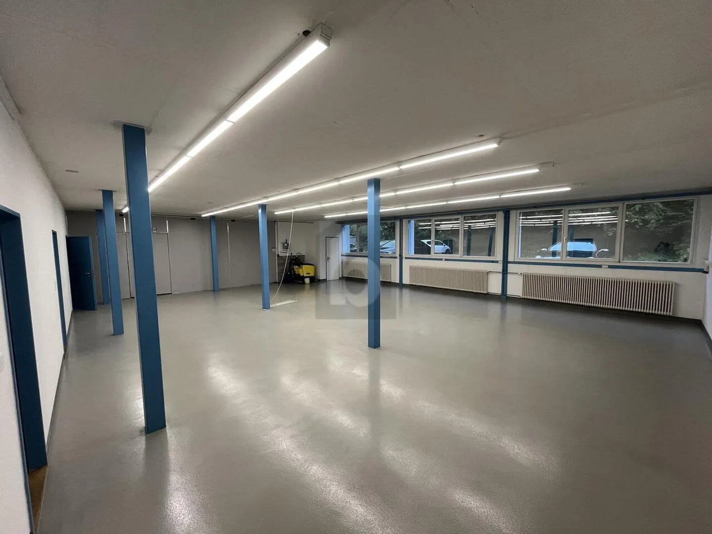 VIEL PLATZ FÜR IDEEN - ARBEITEN IM GRÜNEN - Foto 2 von 6