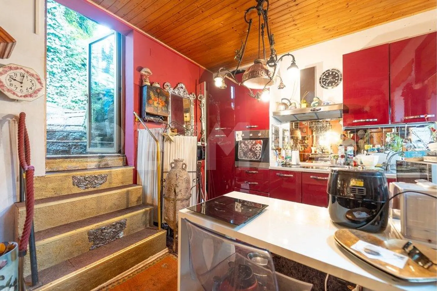 Maison jumelée avec appartements indépendants et connexion interne - Photo 12 sur 13