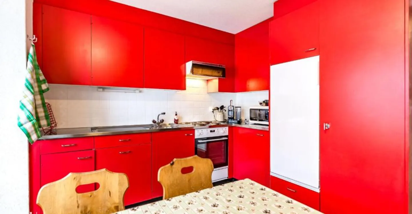 Spacious 4.5-room apartment in Eischoll - furnished, sunny location with two balconies - Photo 7 of 12