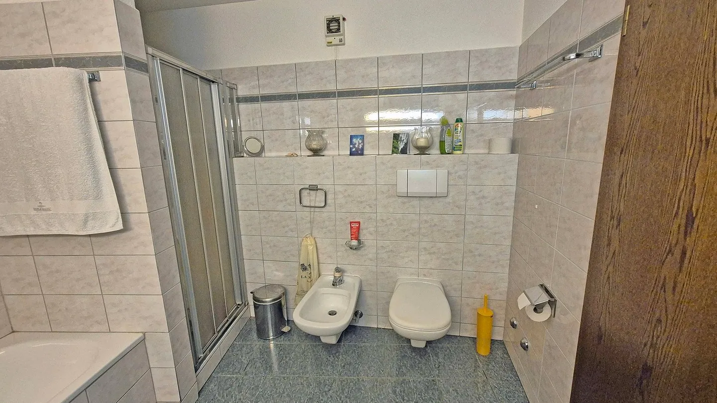 Appartamento di 4,5 locali con giardino - acquistabile anche come casa secondaria - Foto 12 di 14