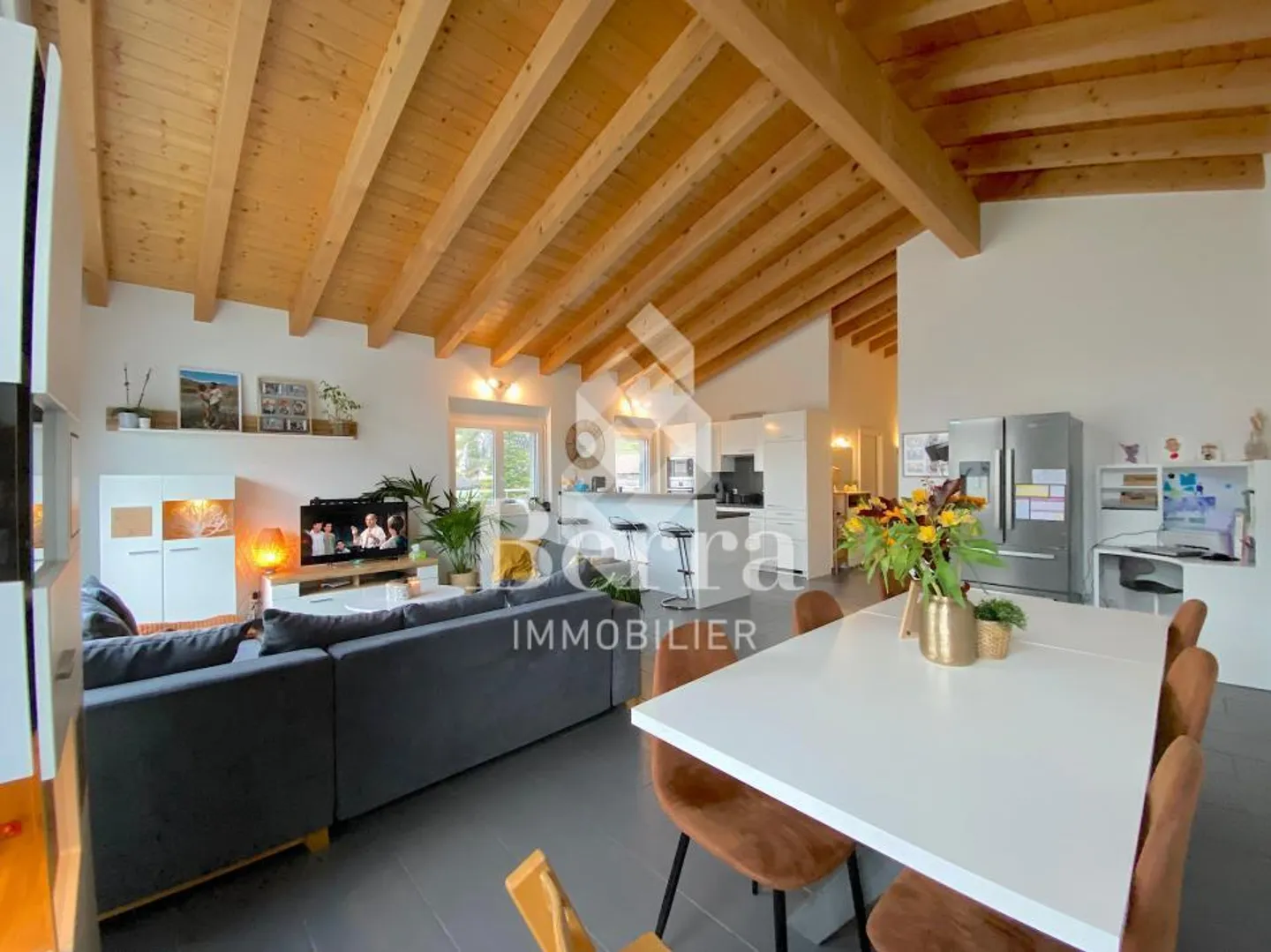 Penthouse for sale - Photo 2 of 13