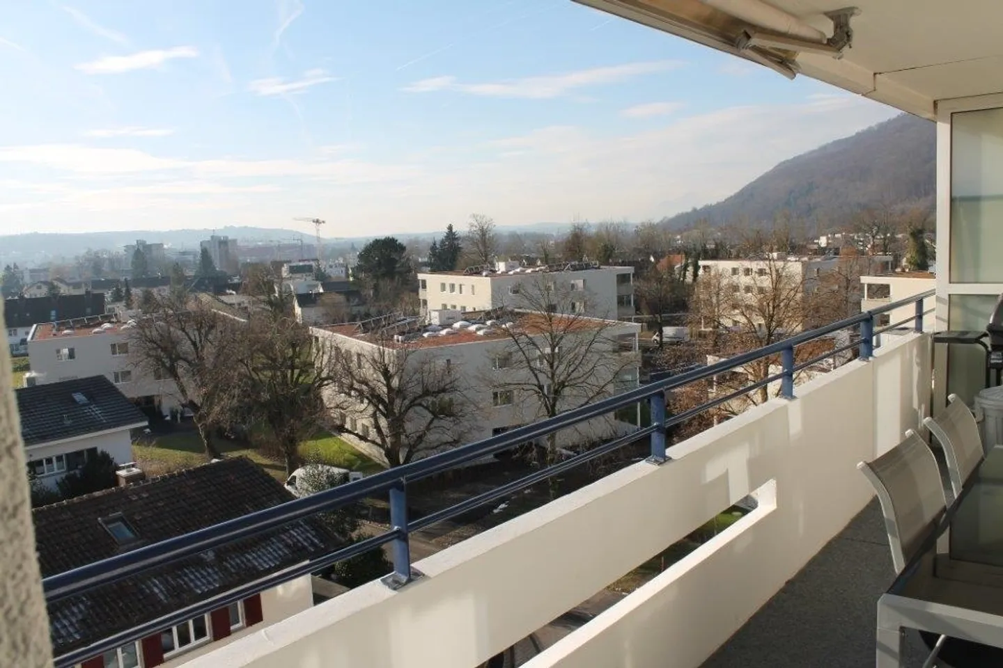 Bel appartement lumineux de 3 pièces avec balcon, au cinquième étage - Photo 10 sur 14
