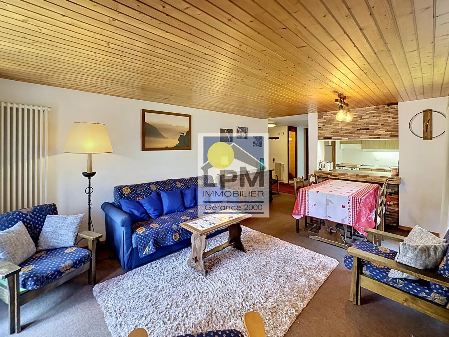 2.5 Room Apartment - Photo 1 of 10