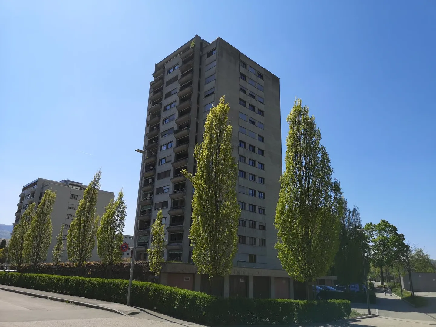 A vendre à Delémont : appartement 3.5 pièces, avec garage privé, vue sur la ville - Foto 2 von 28