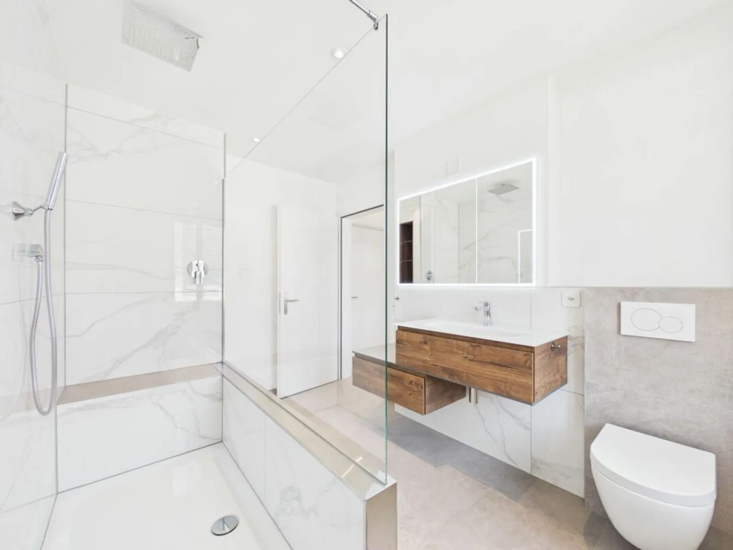 Maison de ville moderne - maison de rangée rénovée avec style à Olten - Photo 13 sur 24