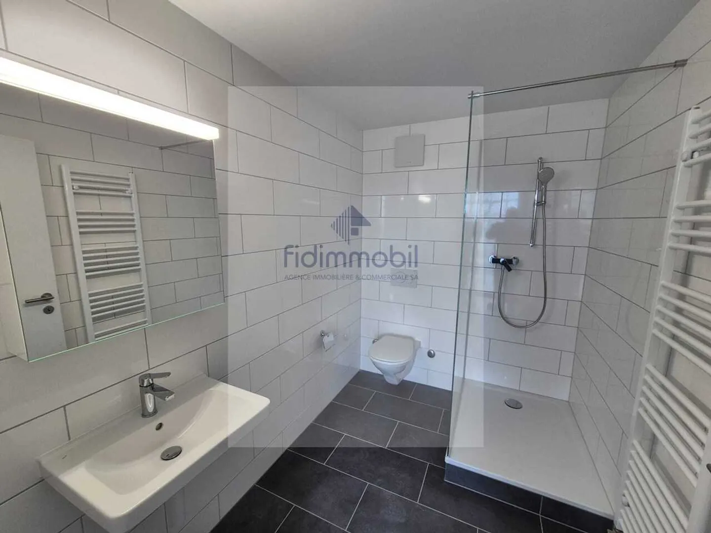 Appartement moderne à La Chaux-de-Fonds - Photo 8 sur 9