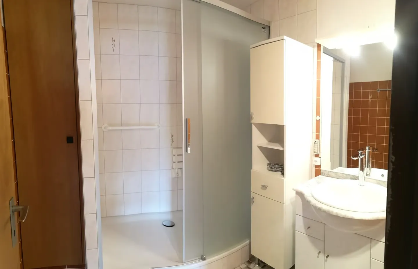 A vendre à Delémont : appartement 3.5 pièces, avec garage privé, vue sur la ville - Foto 17 von 28