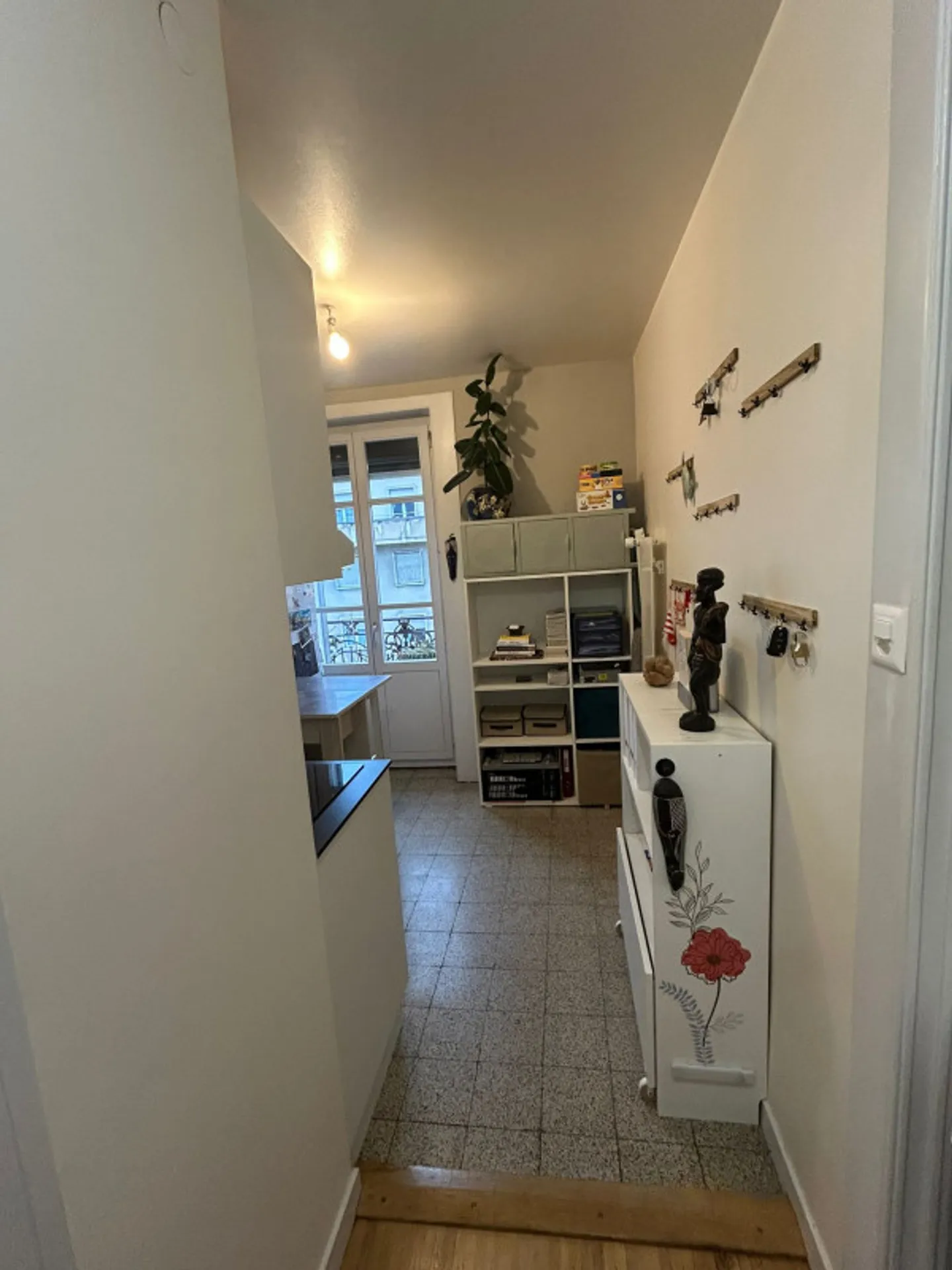 ESCLUSIVITÀ: Incantevole appartamento con 2 stanze a Plainpalais! - Foto 2 di 7