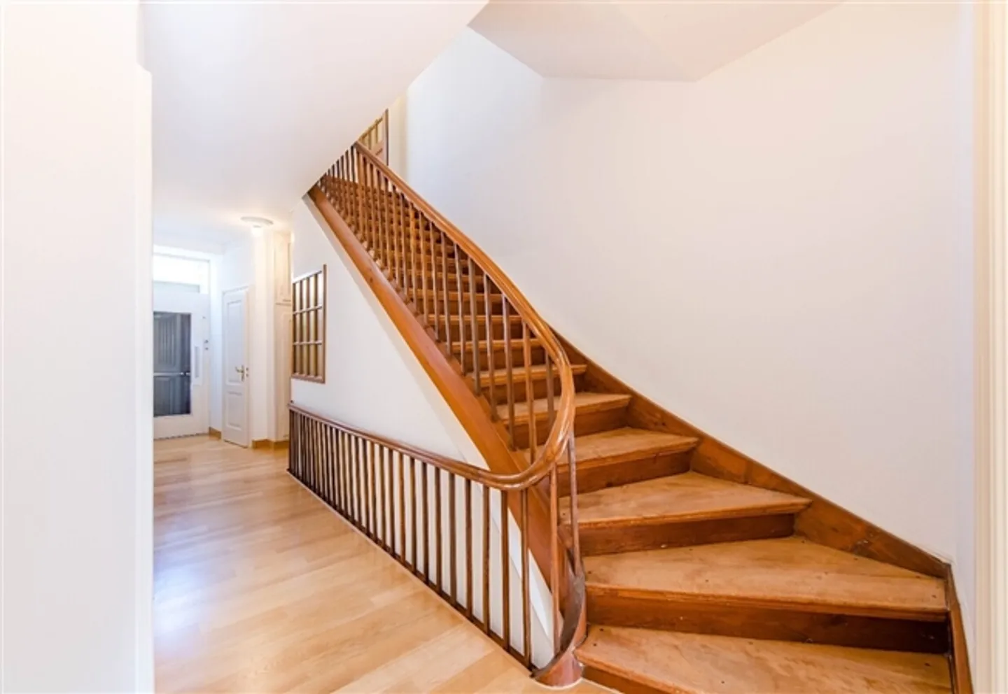 «Einmaliges Town House im historischen Luzern» - Foto 5 von 9