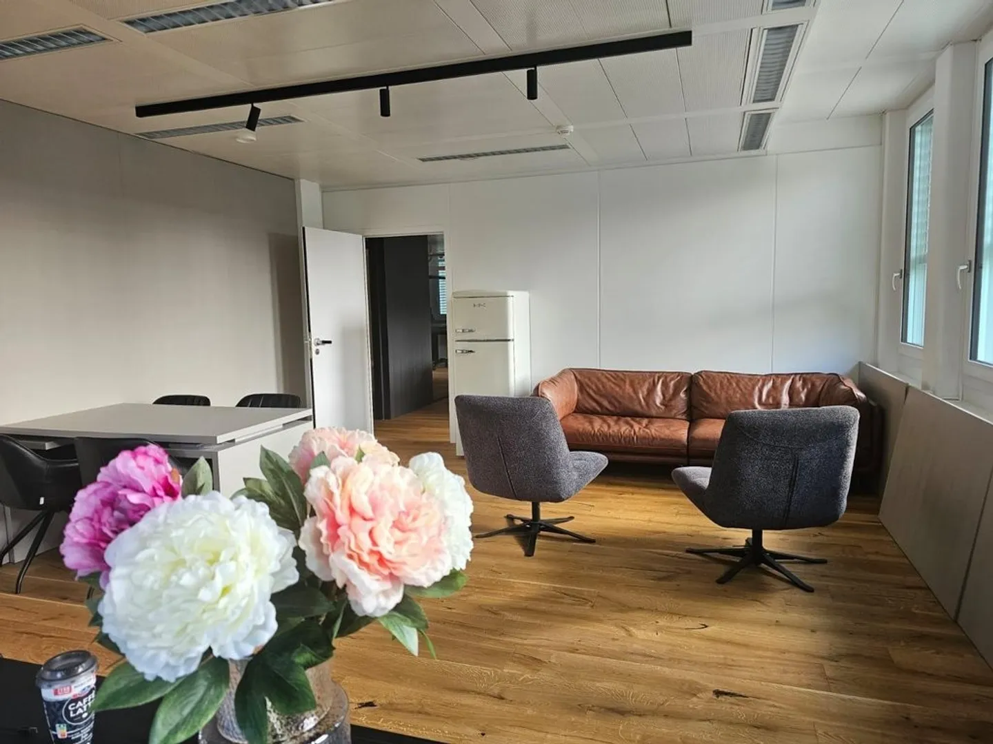 Spazio ufficio di 171 m2 nell'area industriale di Täfern - Foto 3 di 7