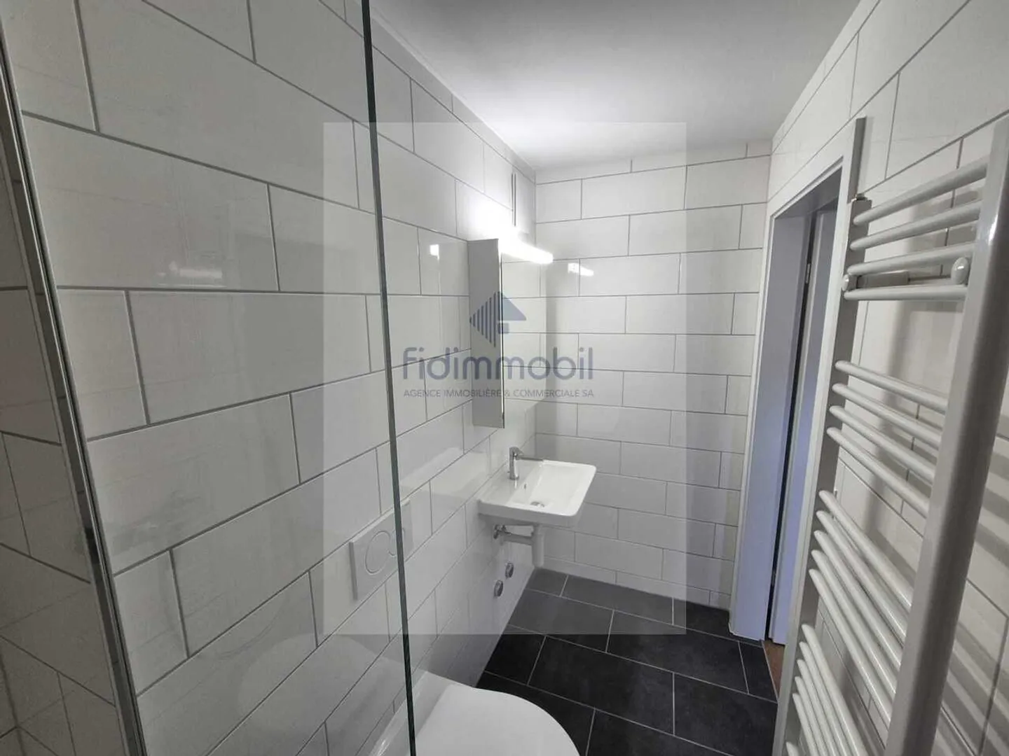 Studio moderne à La Chaux-de-Fonds - Photo 1 sur 6