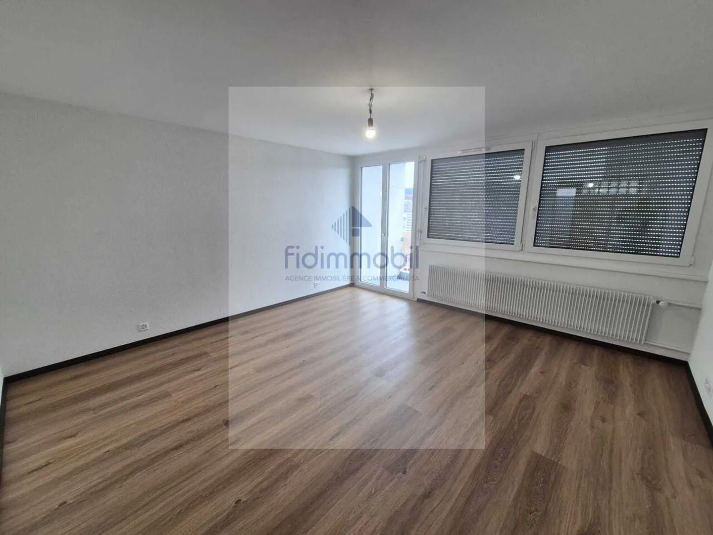 Studio moderne à La Chaux-de-Fonds - Photo 4 sur 6