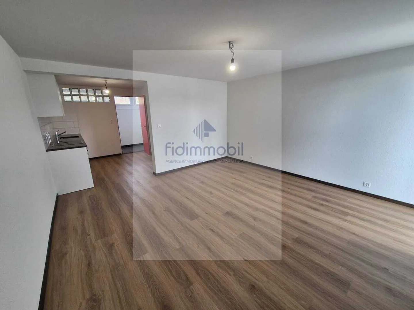 Studio moderne à La Chaux-de-Fonds - Photo 5 sur 6