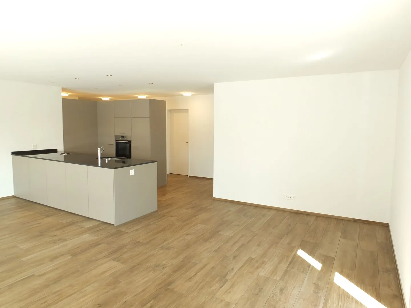 VIVERE MODERNO & NATURALE I Appartamento 3.5 locali a Kappel SO - Foto 2 di 8