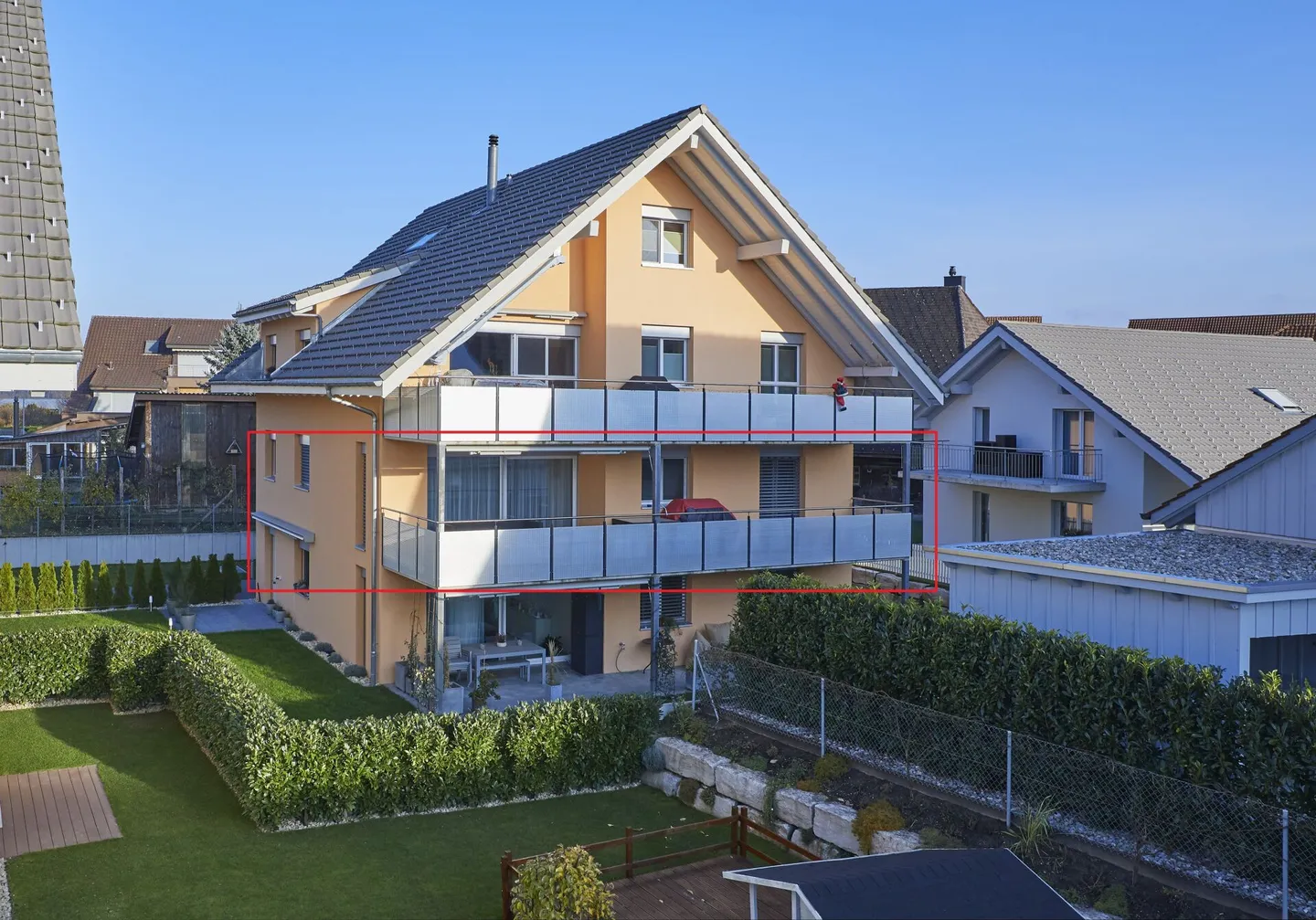 Sunny 4.5-room apartment with balcony 28 m2 - Photo 1 of 18