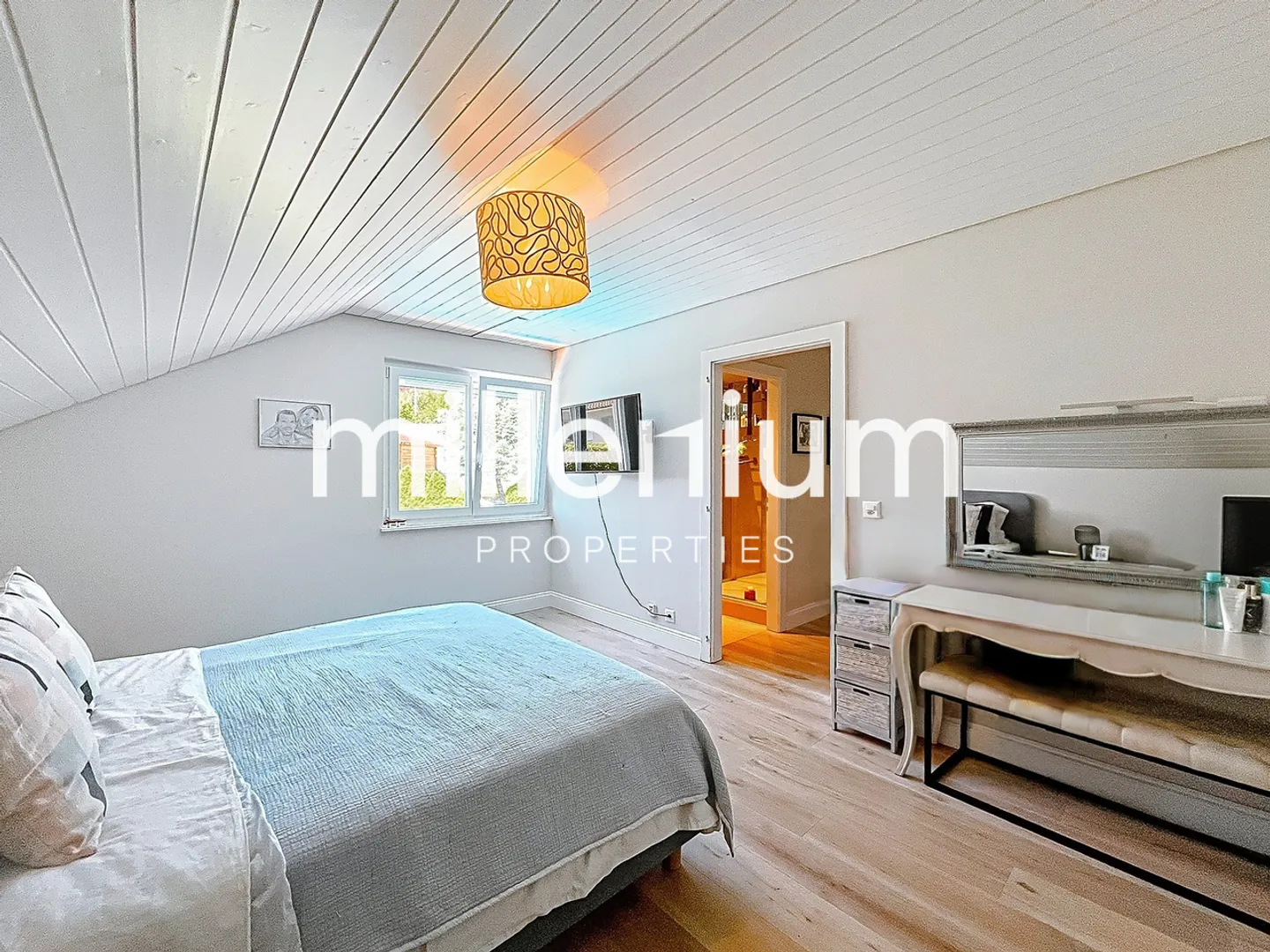 Magnifica villa con piscina a Crans vicino a Céligny - Foto 10 di 21