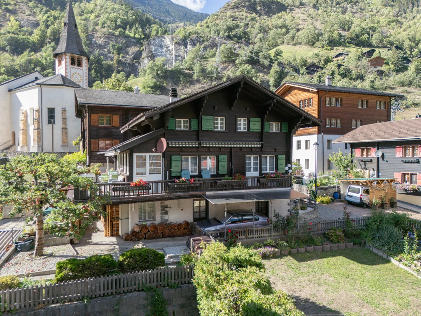 Affascinante casa/chalet residenziale nel centro di Mörel - Foto 1 di 13
