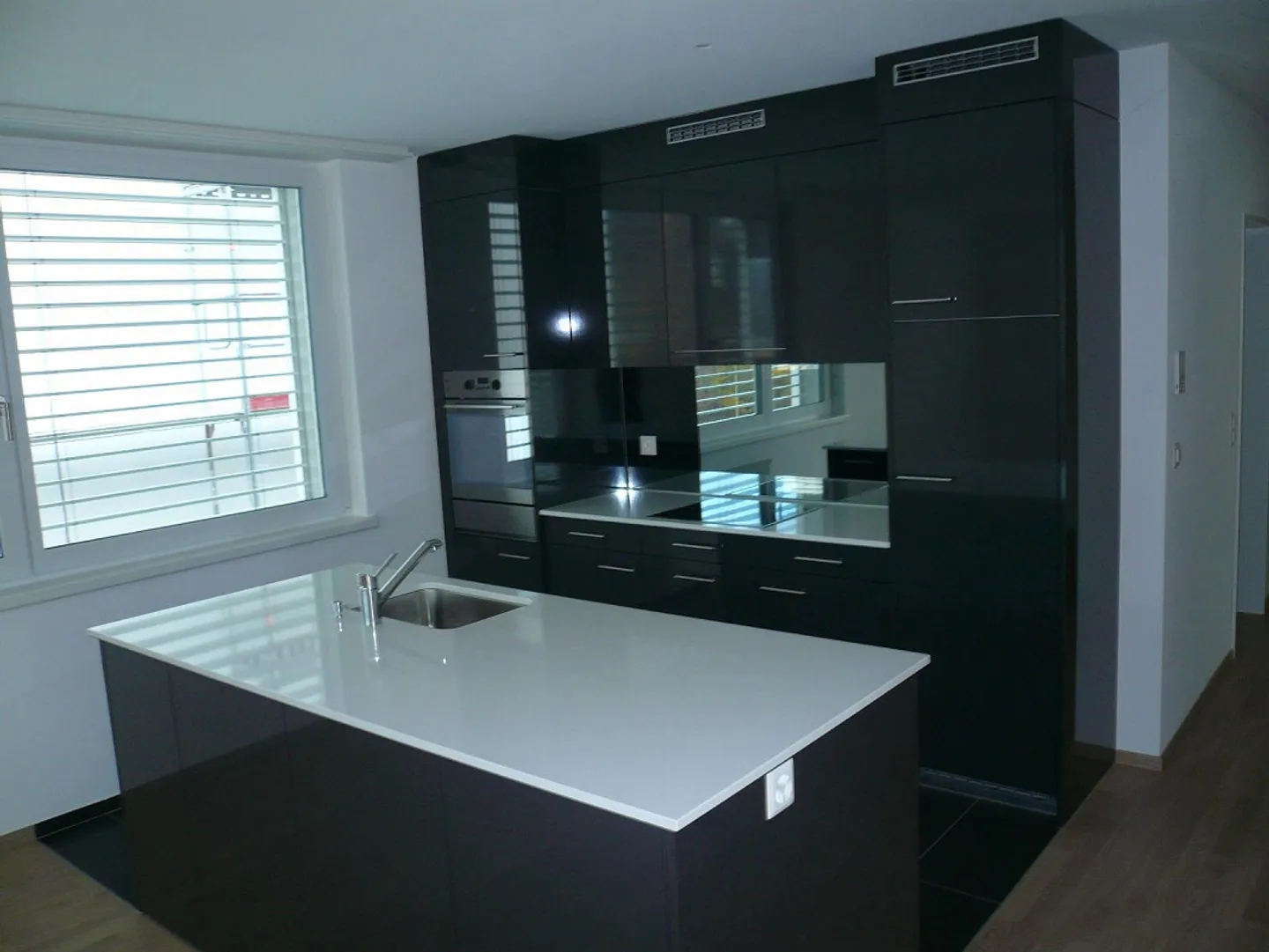 Enjoy a large terrace with a view! - Photo 2 of 6