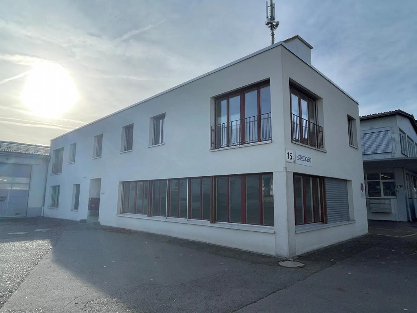 Commercial space for rent in Horn - Photo 2 of 9