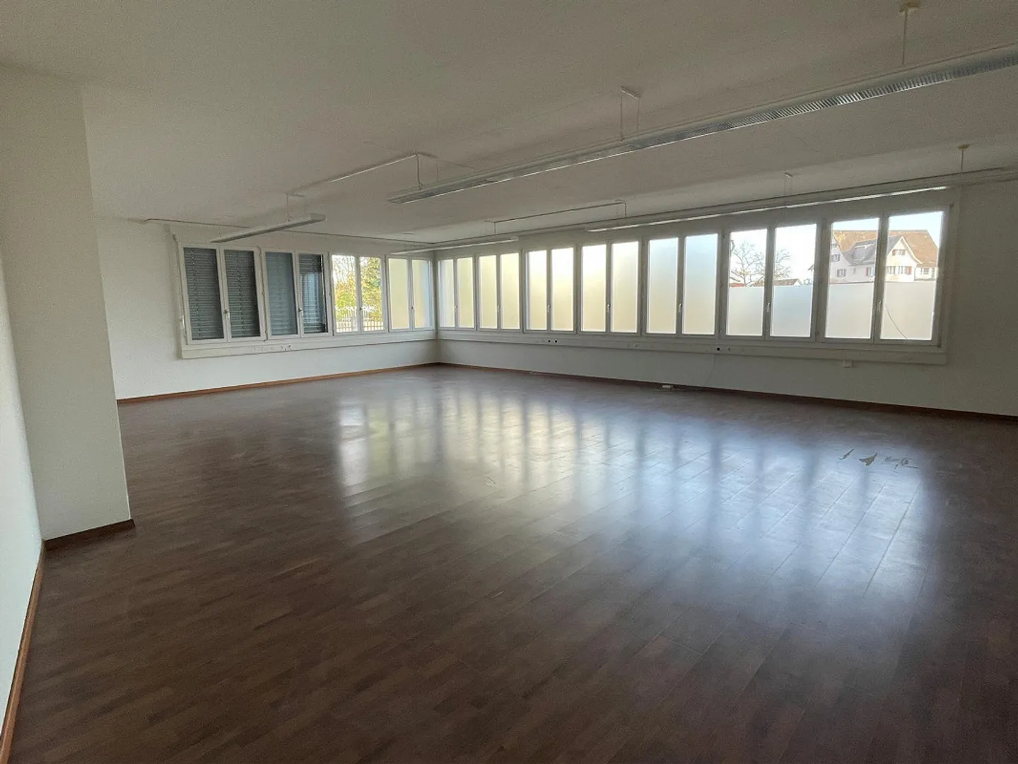 Commercial space for rent in Horn - Photo 4 of 9