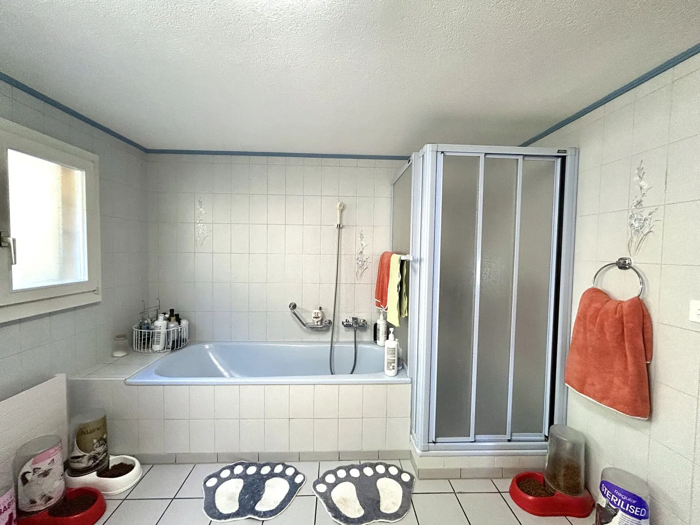 Maison individuelle modernisée avec extension neuve de haute qualité et 3 places de stationnement à Thörigen - Photo 16 sur 21