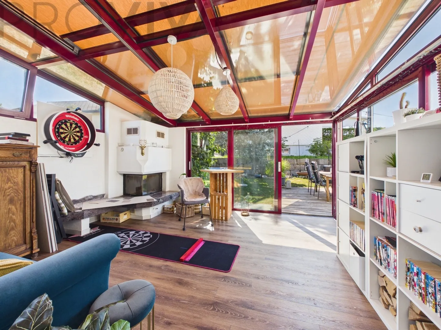 Ampia casa angolare nel verde - ideale per le famiglie - Foto 7 di 9