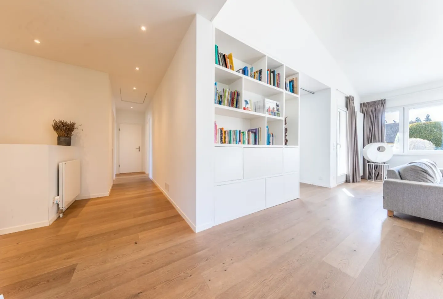 6-room House - Photo 6 of 12