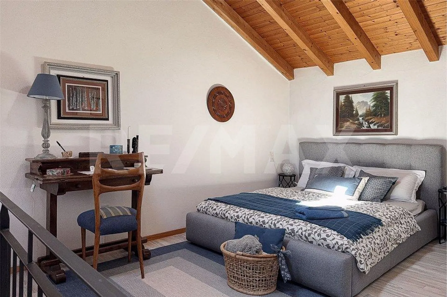 2-room house in the nucleus - Photo 8 of 10