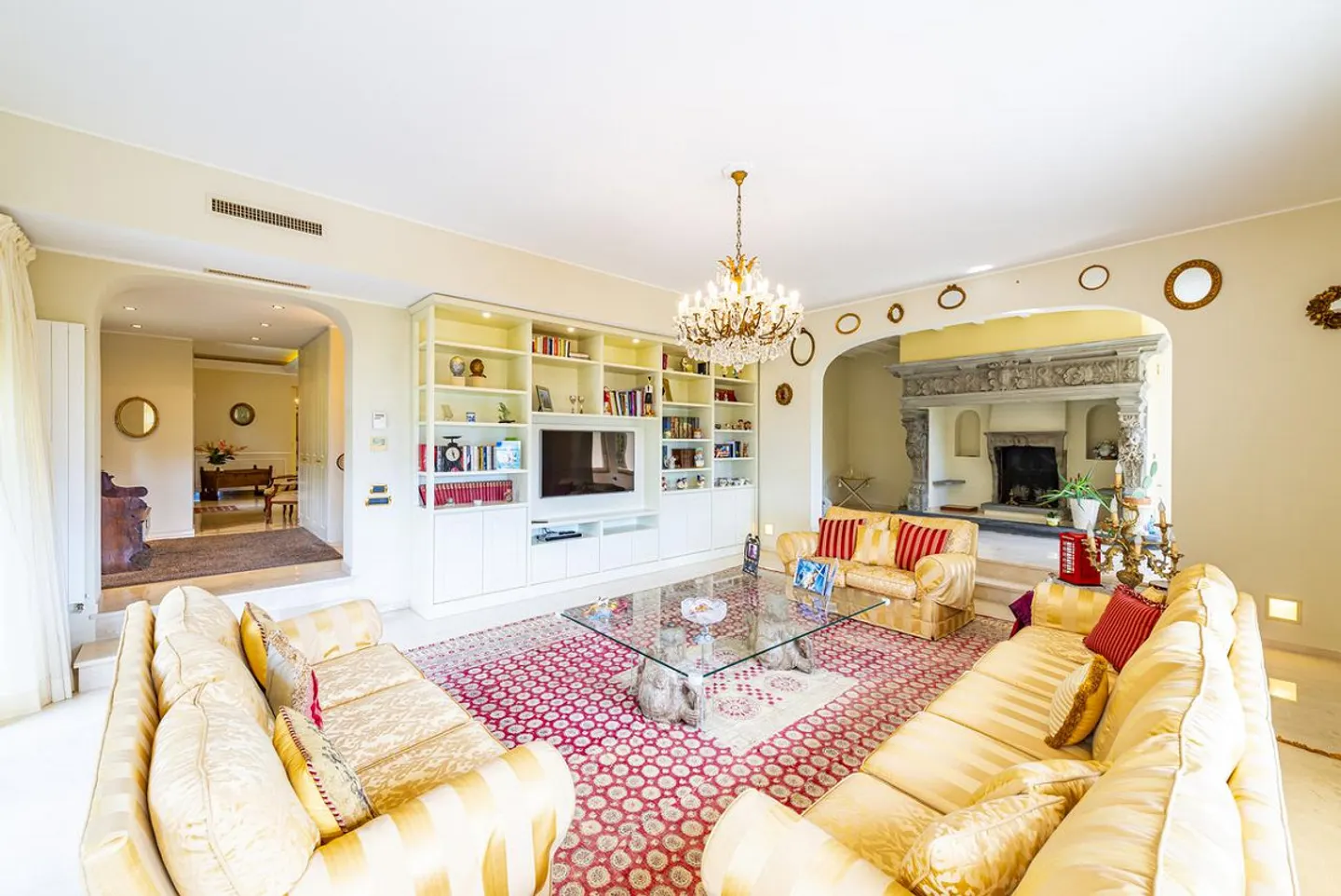 Elegante Villa mit Seeblick - Foto 8 von 25