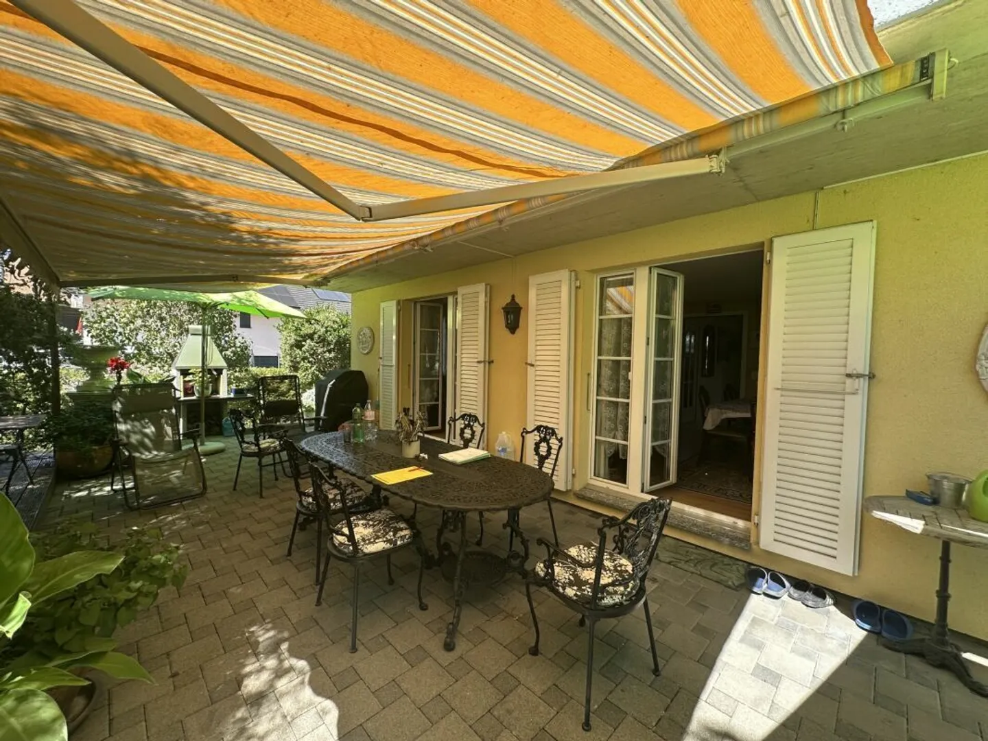 Charming Family Villa with Garage - Photo 24 of 29