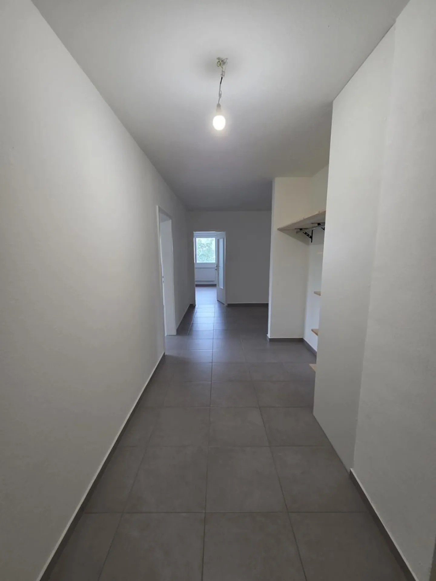 4.5 Room Apartment - Photo 4 of 6