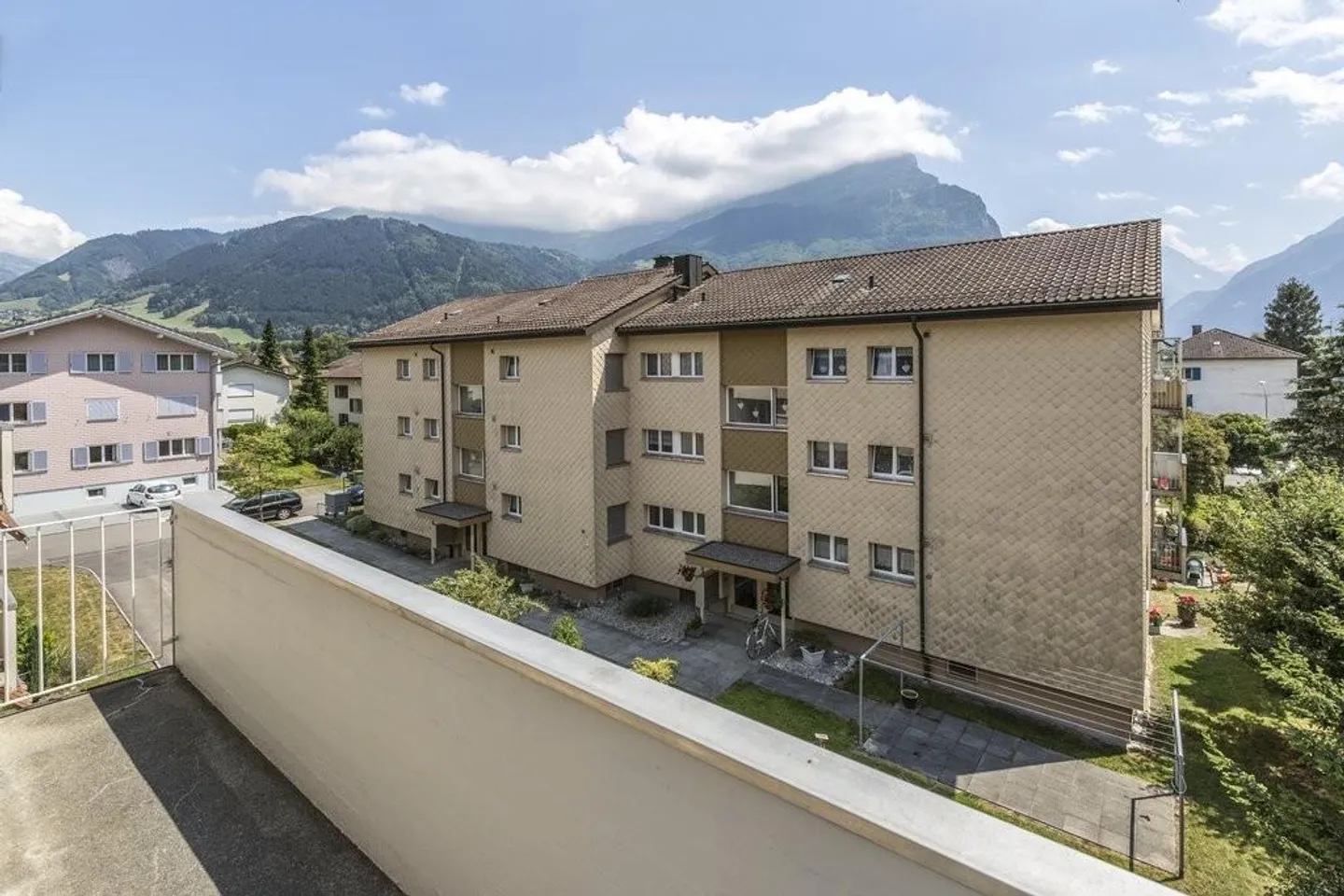 Vivre dans un endroit calme ! - Photo 1 sur 8