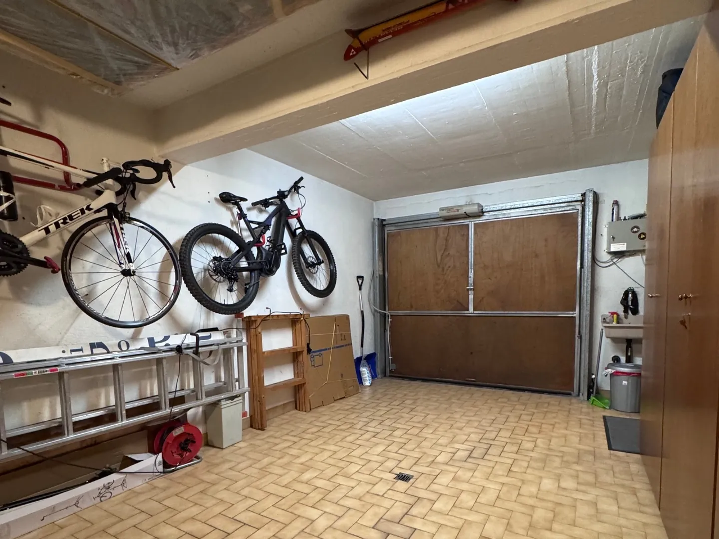 Charming single-family home with 5.5 rooms and sunny garden in Morbio Inferiore - Photo 9 of 11