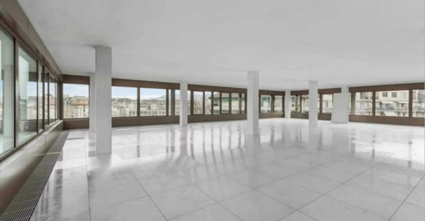 «Bureau» - Photo 4 sur 13