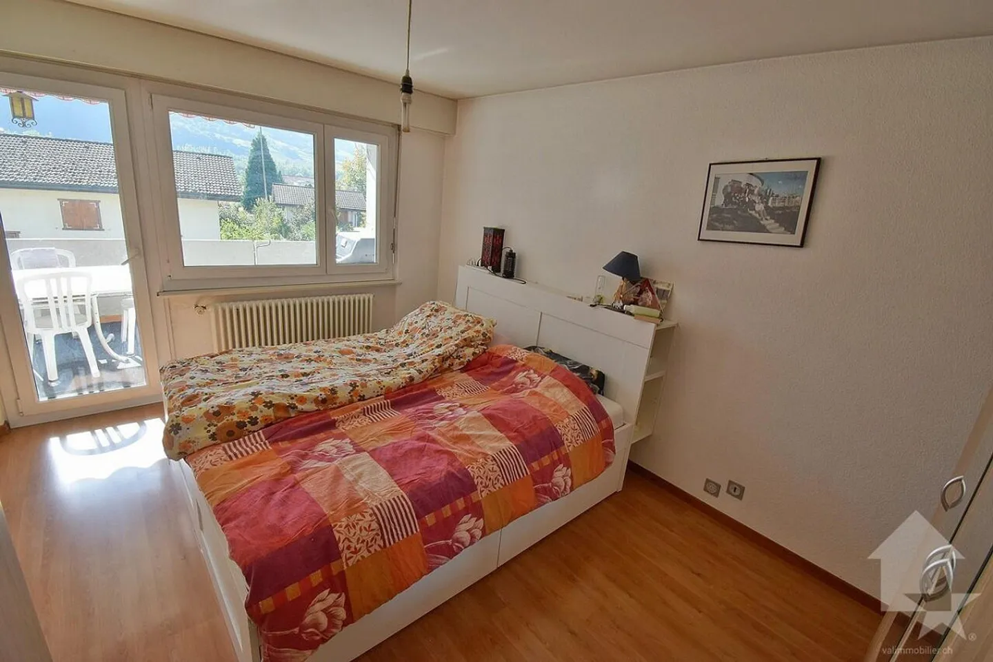 4.5 rooms with a garage box and an outdoor parking space included - Photo 8 of 13