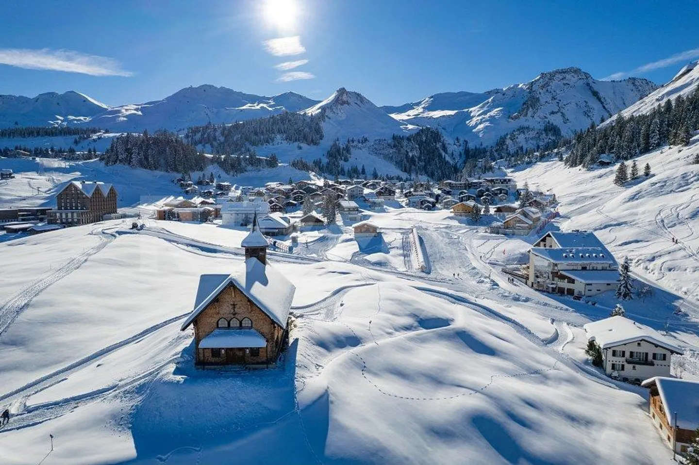 Appartamento per vacanze attraente, quasi nuovo, di 2,5 stanze, sulla terrazza soleggiata... - Foto 11 di 13