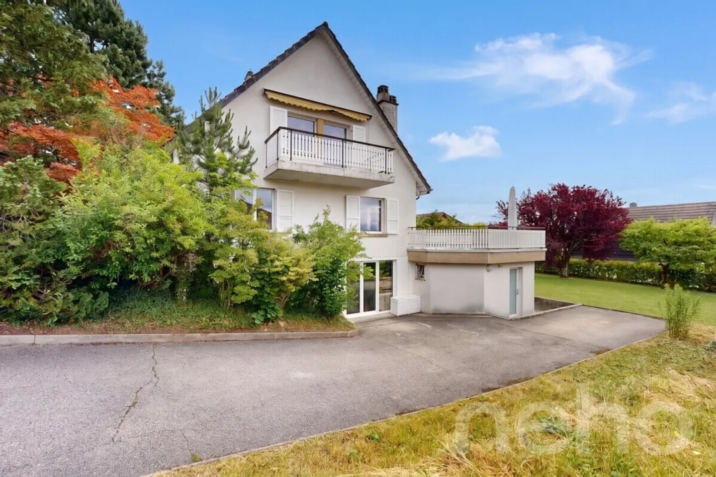 Einfamilienhaus mit großem Garten und Büro in Colombier - Foto 1 von 12