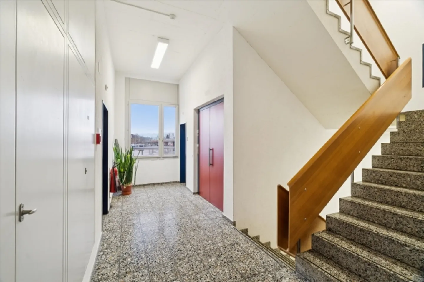 Immeuble mixte à louer - Photo 9 sur 9