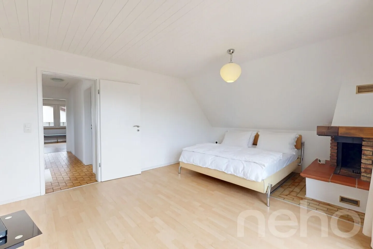 Einfamilienhaus mit großem Garten und Büro in Colombier - Foto 10 von 12