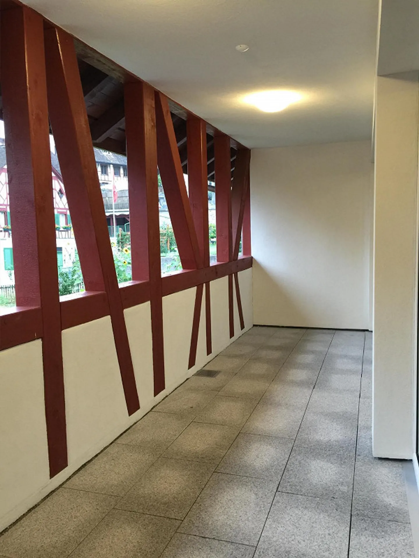 Appartamento affascinante in una posizione urbana con buona connessione ai mezzi pubblici - Foto 5 di 9