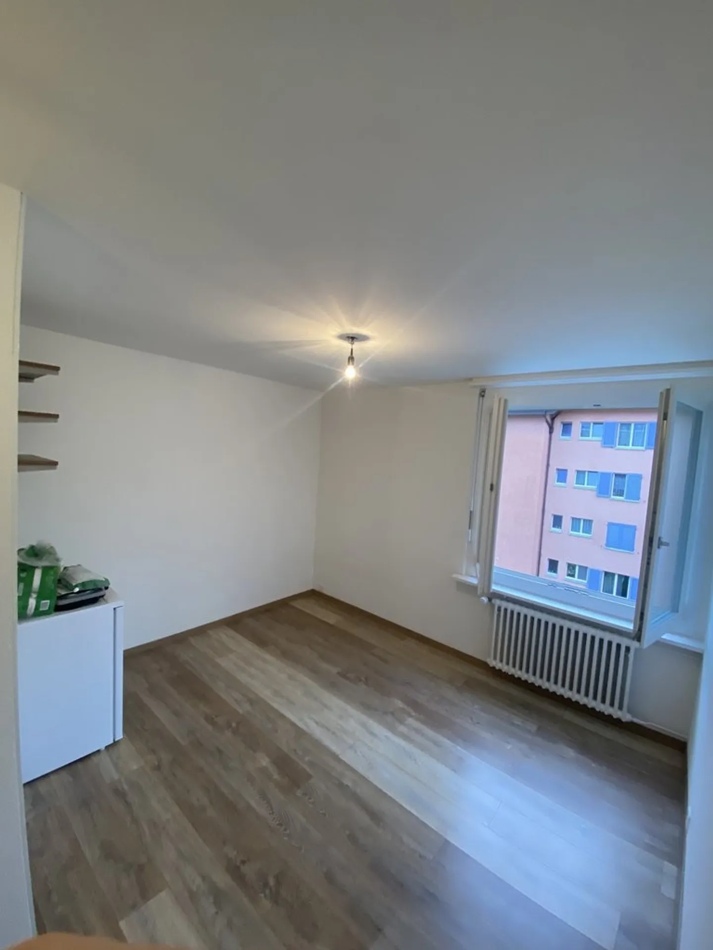 Small but fine living - Photo 2 of 5