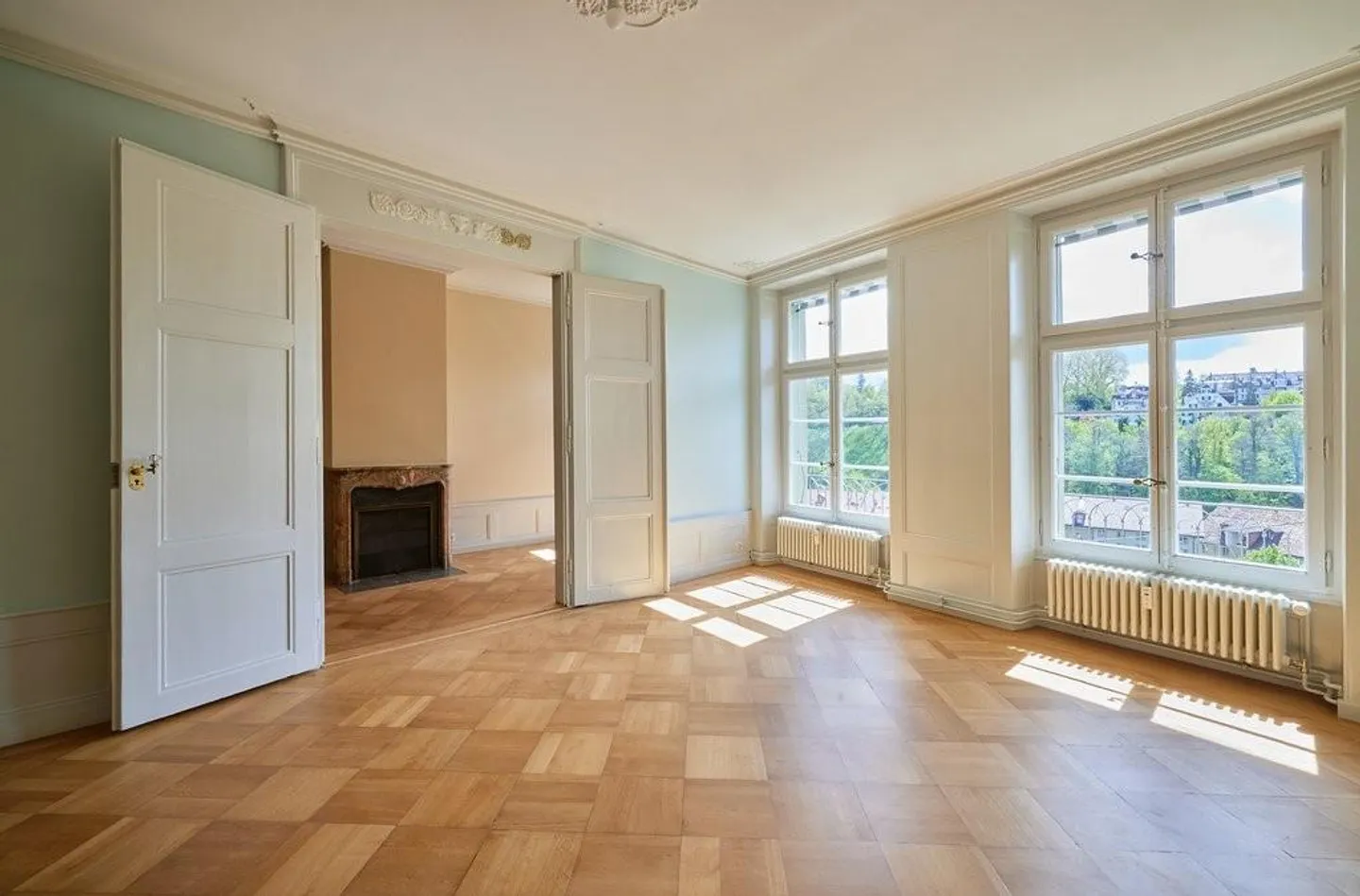 Dreamlike 2-room apartment in the Bern old town - Photo 2 of 9