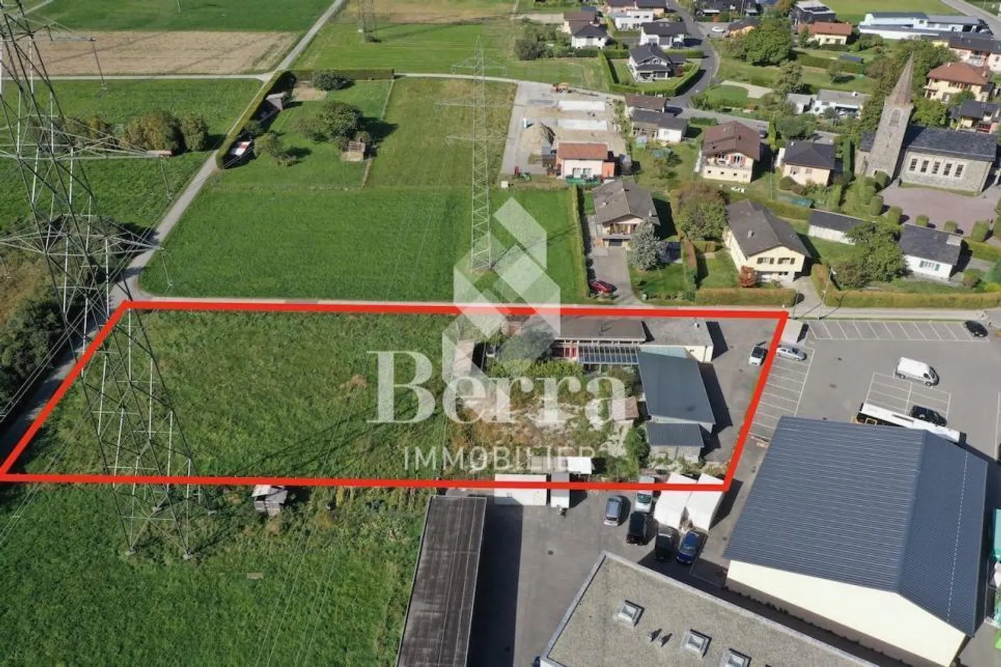 Propriété équestre avec villa individuelle dans la plaine du Rhône. - Photo 1 sur 13